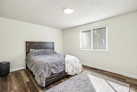 12211 109th Avenue Ct E Puyallup WA 98374