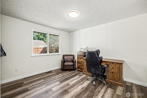 12211 109th Avenue Ct E Puyallup WA 98374