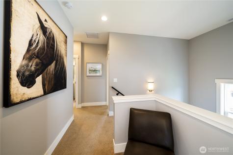 576 Porcupine Lane Chelan WA 98816