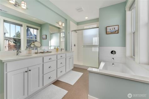 576 Porcupine Lane Chelan WA 98816