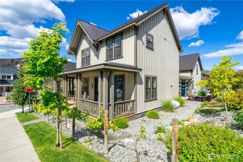 576 Porcupine Lane Chelan WA 98816