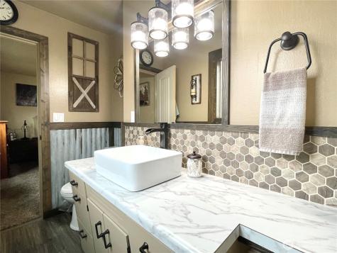 1180 4th Avenue N Okanogan WA 98840