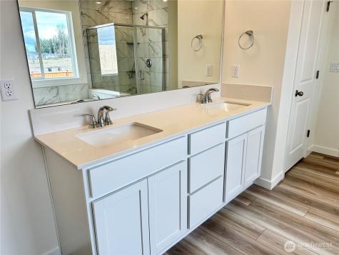 18510 137th Avenue Ct E Puyallup WA 98374