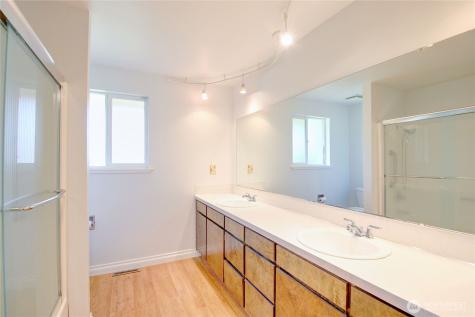 801 N 30th Street Mount Vernon WA 98273