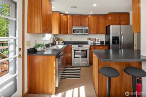 10617 21st Avenue SW Seattle WA 98146