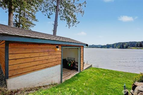 1427 Northlake Way NW Bremerton WA 98312