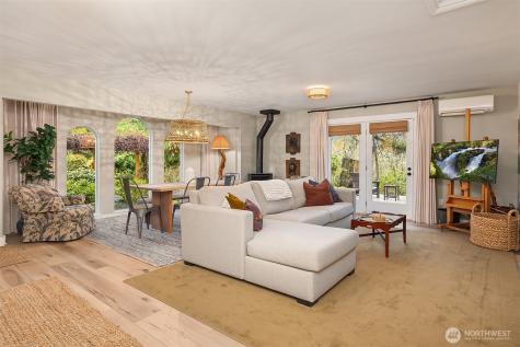 15335 Sunrise Drive NE Bainbridge Island WA 98110