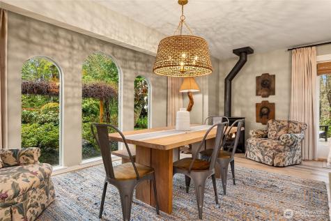 15335 Sunrise Drive NE Bainbridge Island WA 98110