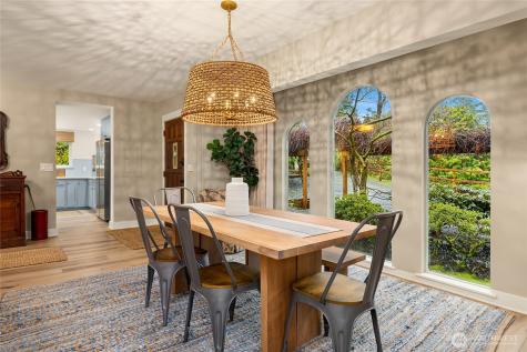 15335 Sunrise Drive NE Bainbridge Island WA 98110