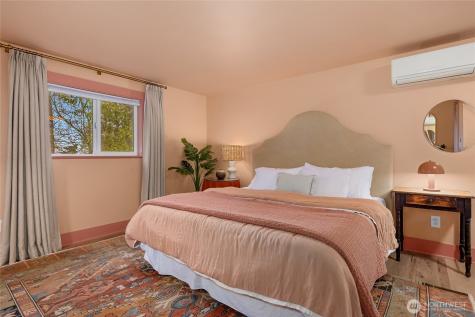 15335 Sunrise Drive NE Bainbridge Island WA 98110