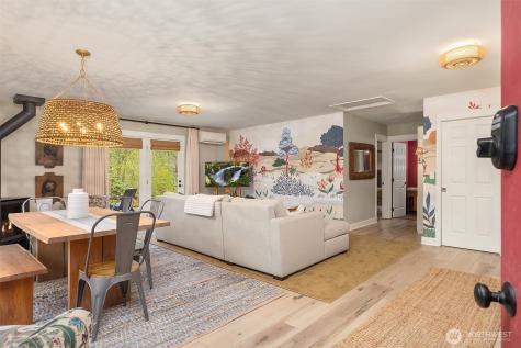 15335 Sunrise Drive NE Bainbridge Island WA 98110