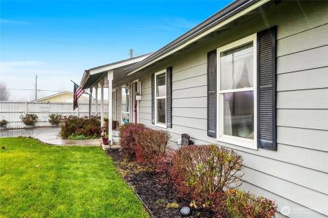326 W 8th Street Warden WA 98857
