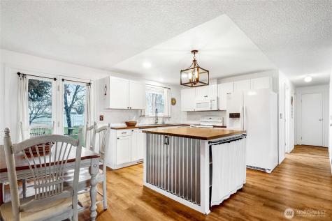 326 W 8th Street Warden WA 98857