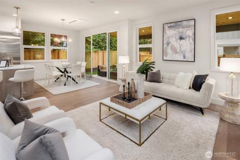 815 18th Avenue W Kirkland WA 98033