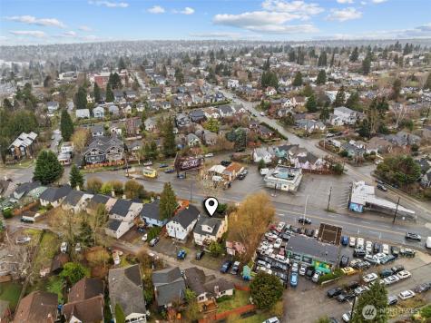 7842 Lake City Way NE Seattle WA 98115