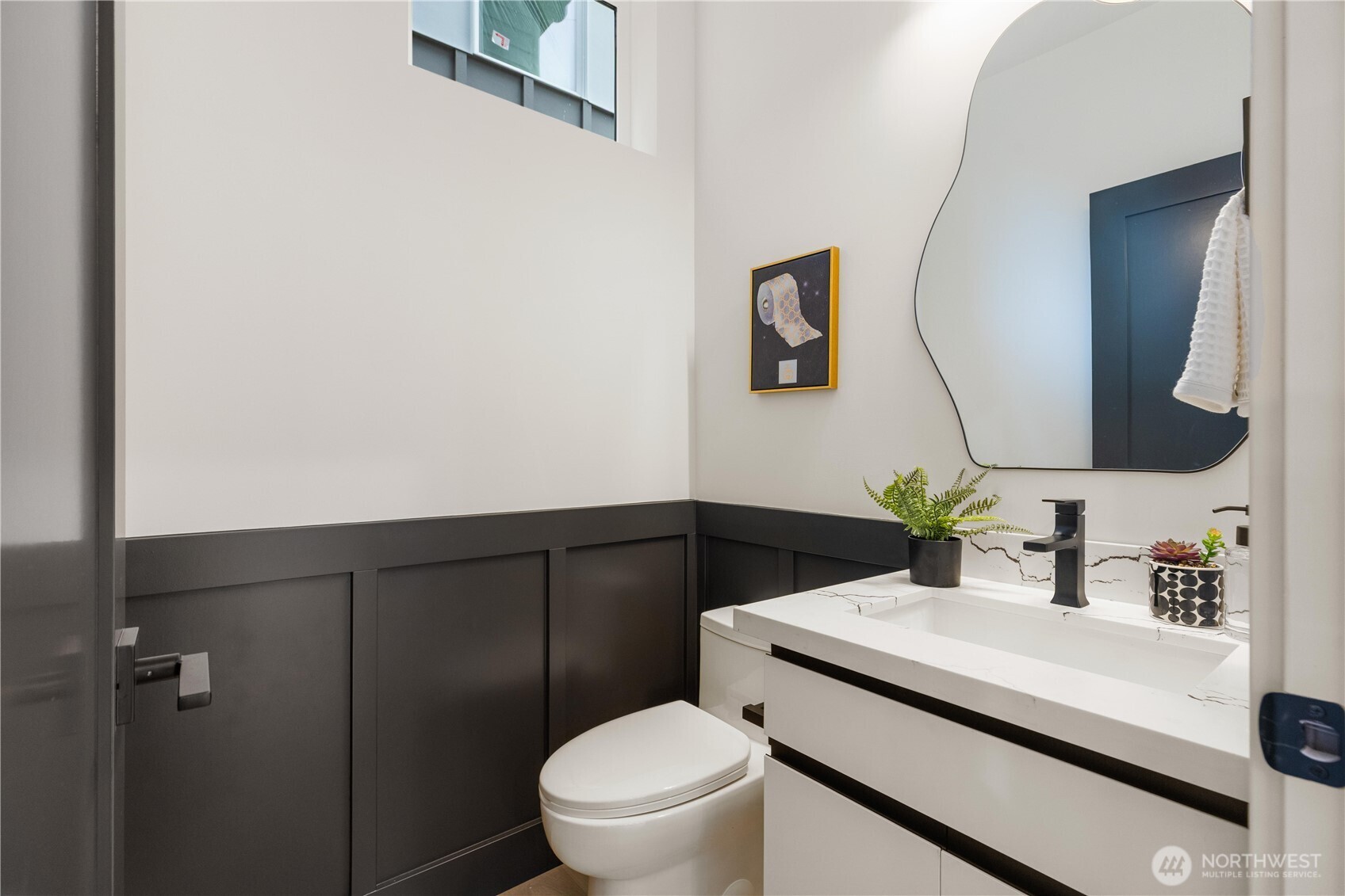 12032 Hiram Place NE Seattle WA 98125