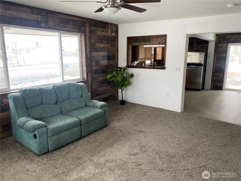 200 Watson Street NW Creston WA 99117