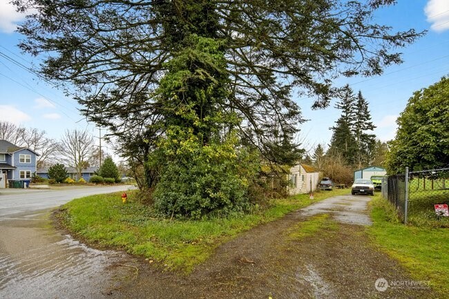 12511 80th Avenue S Seattle WA 98178