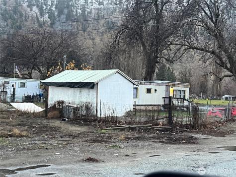 204 Davis Avenue Brewster WA 98812