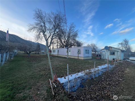 204 Davis Avenue Brewster WA 98812