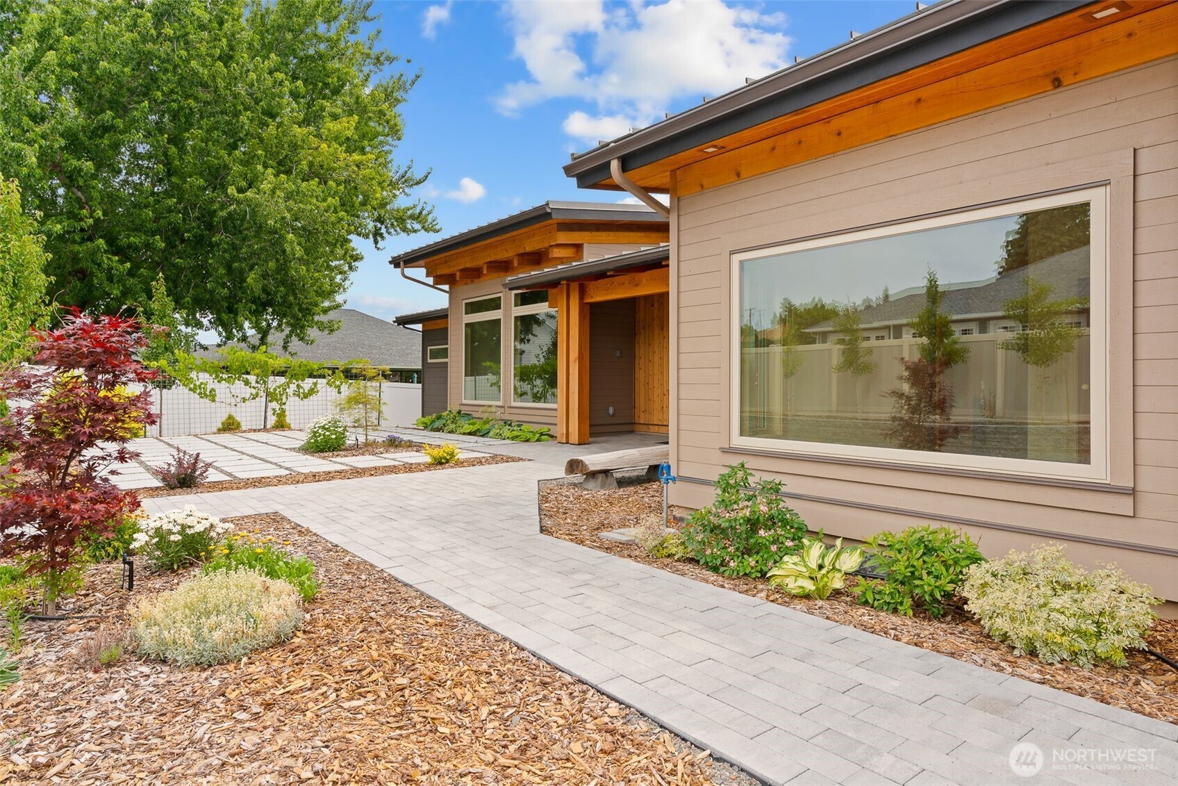 8 N 96th Avenue Yakima WA 98908