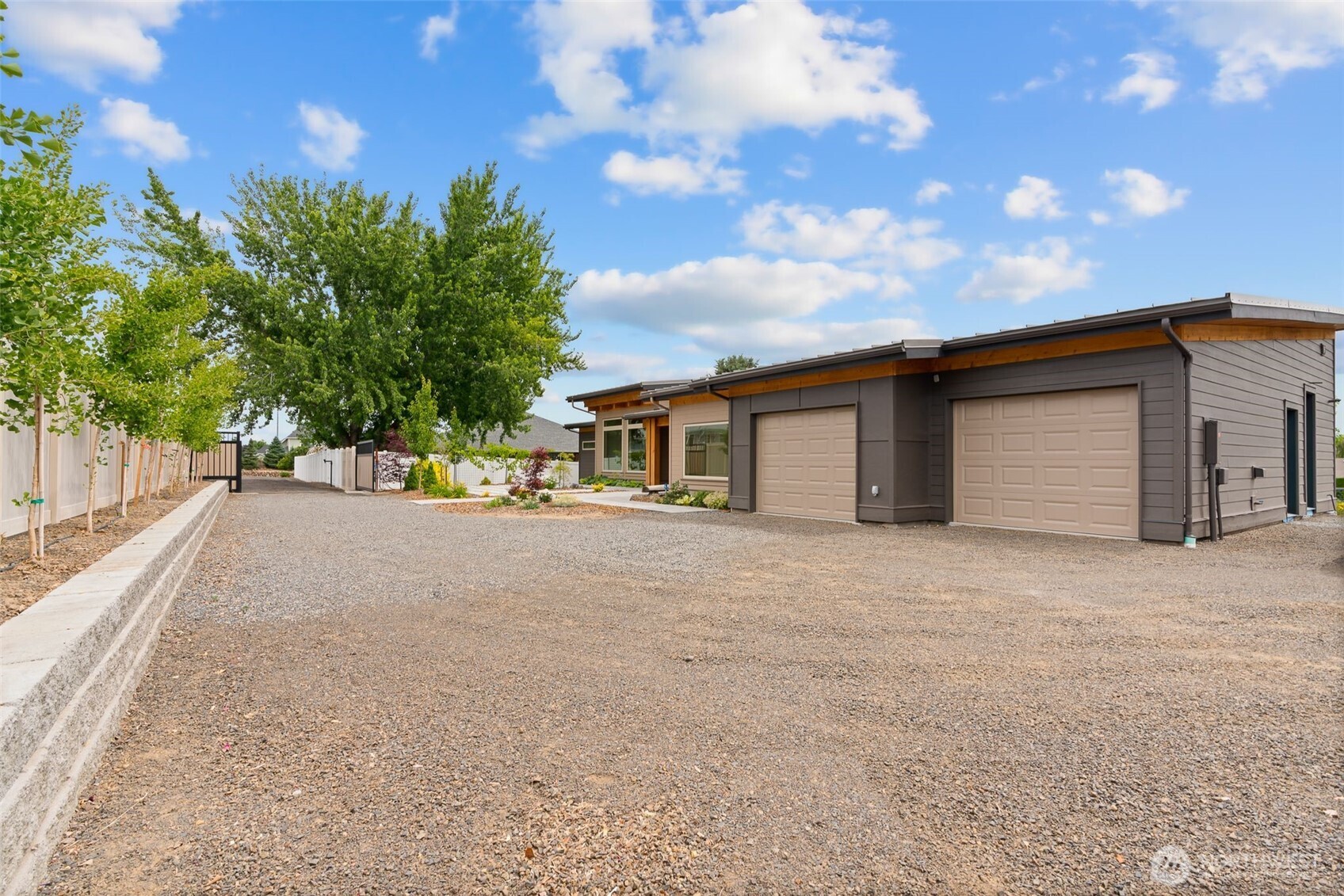 8 N 96th Avenue Yakima WA 98908