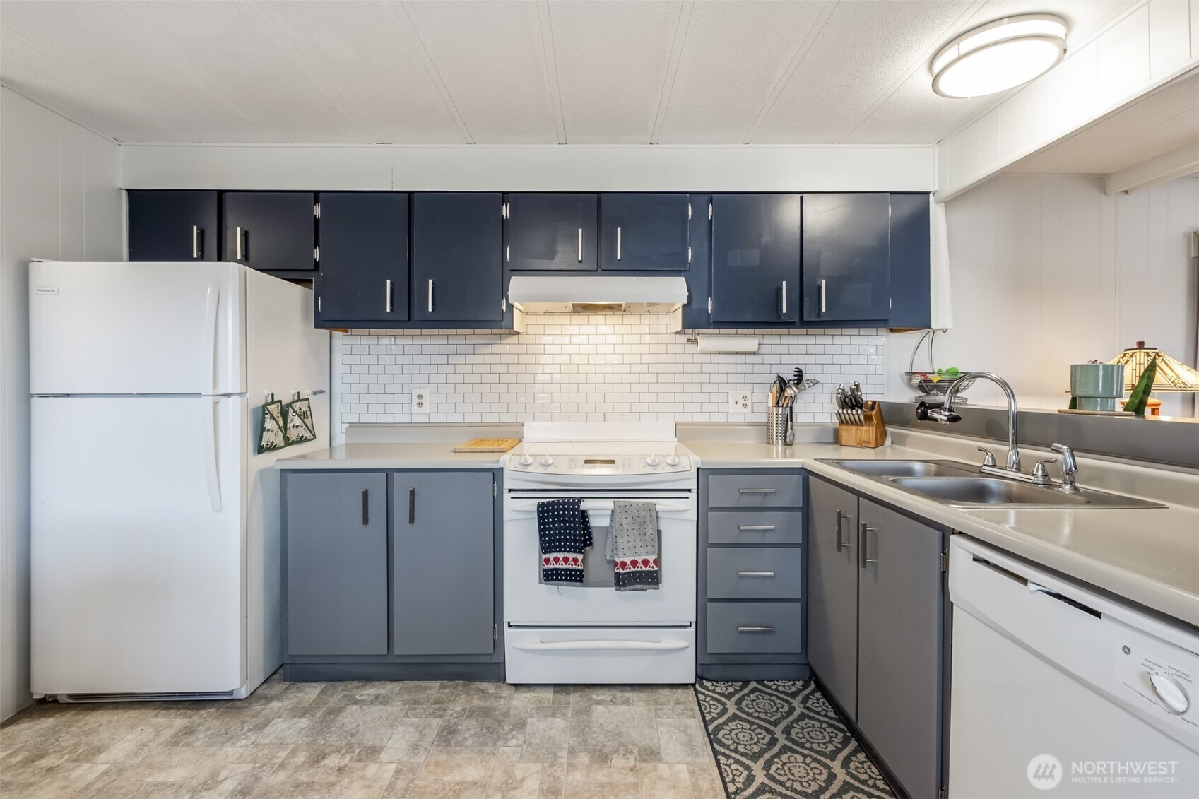 17169 Road B NW Ephrata WA 98823