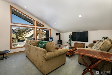 15 Guye Peak Lane Snoqualmie Pass WA 98068