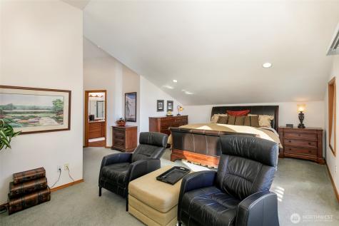15 Guye Peak Lane Snoqualmie Pass WA 98068