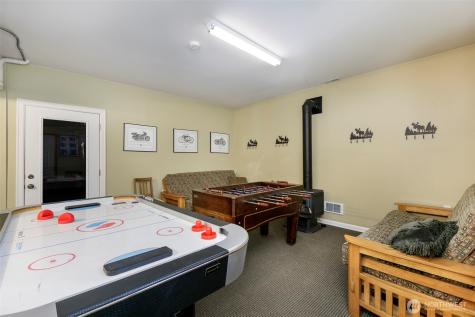 15 Guye Peak Lane Snoqualmie Pass WA 98068