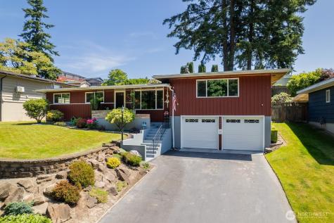 6427 Sheridan Tacoma WA 98408