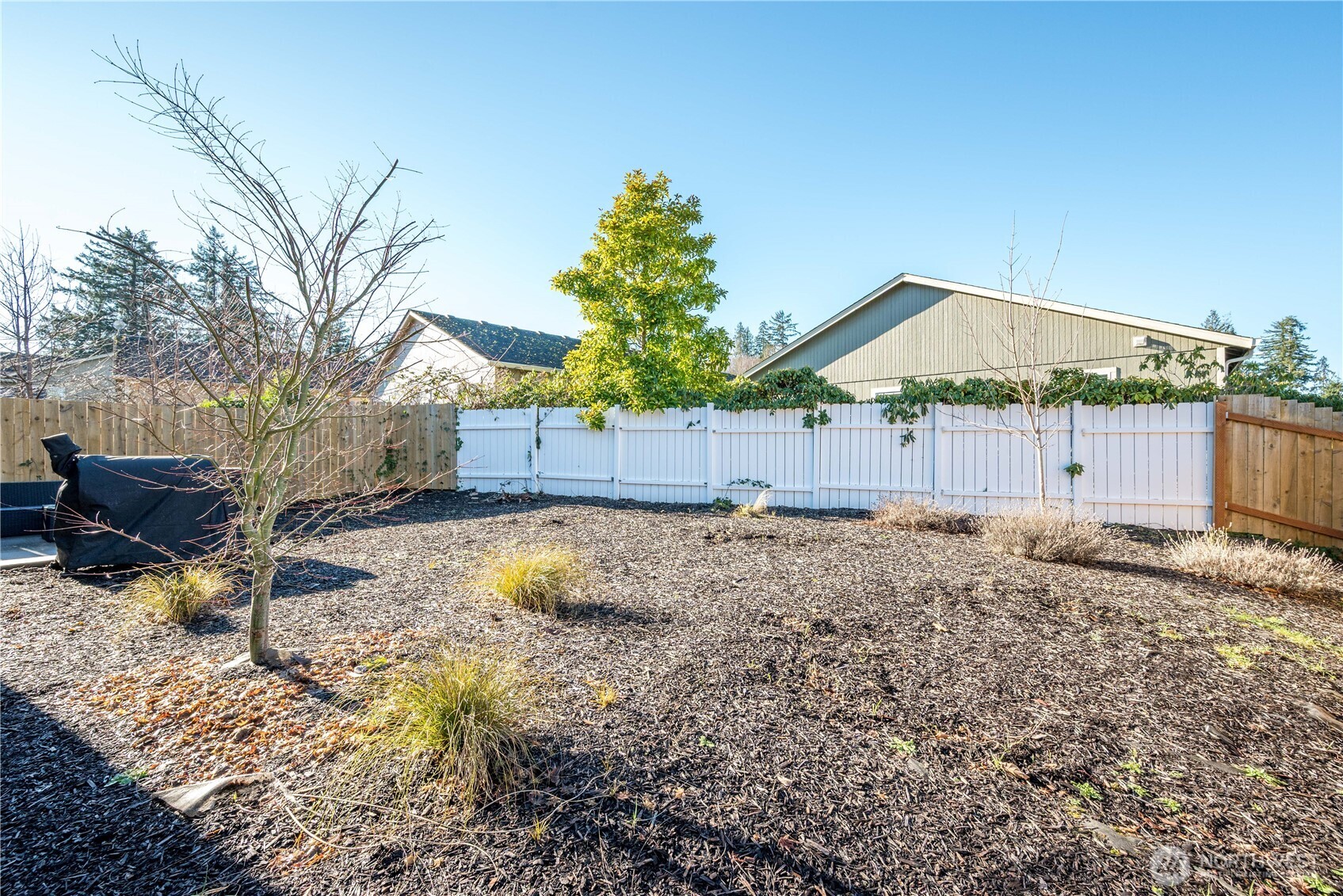 109 Hill Drive Cathlamet WA 98612
