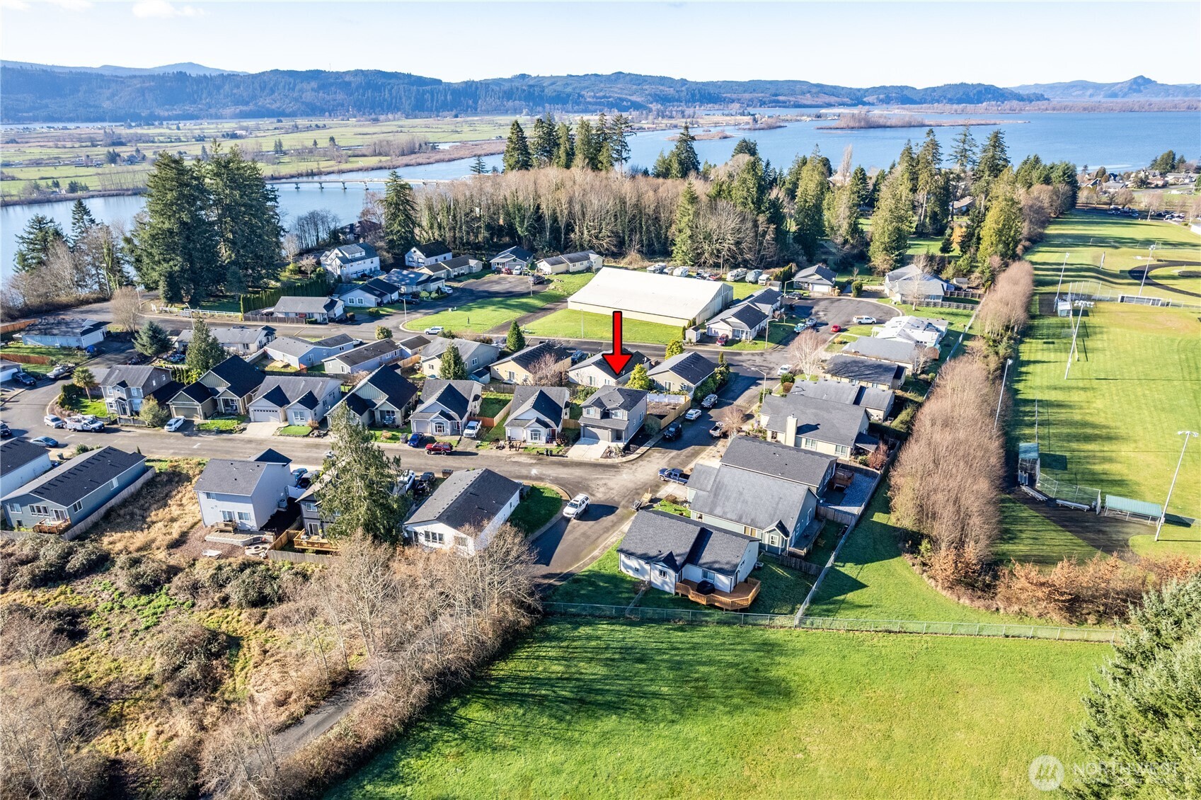109 Hill Drive Cathlamet WA 98612