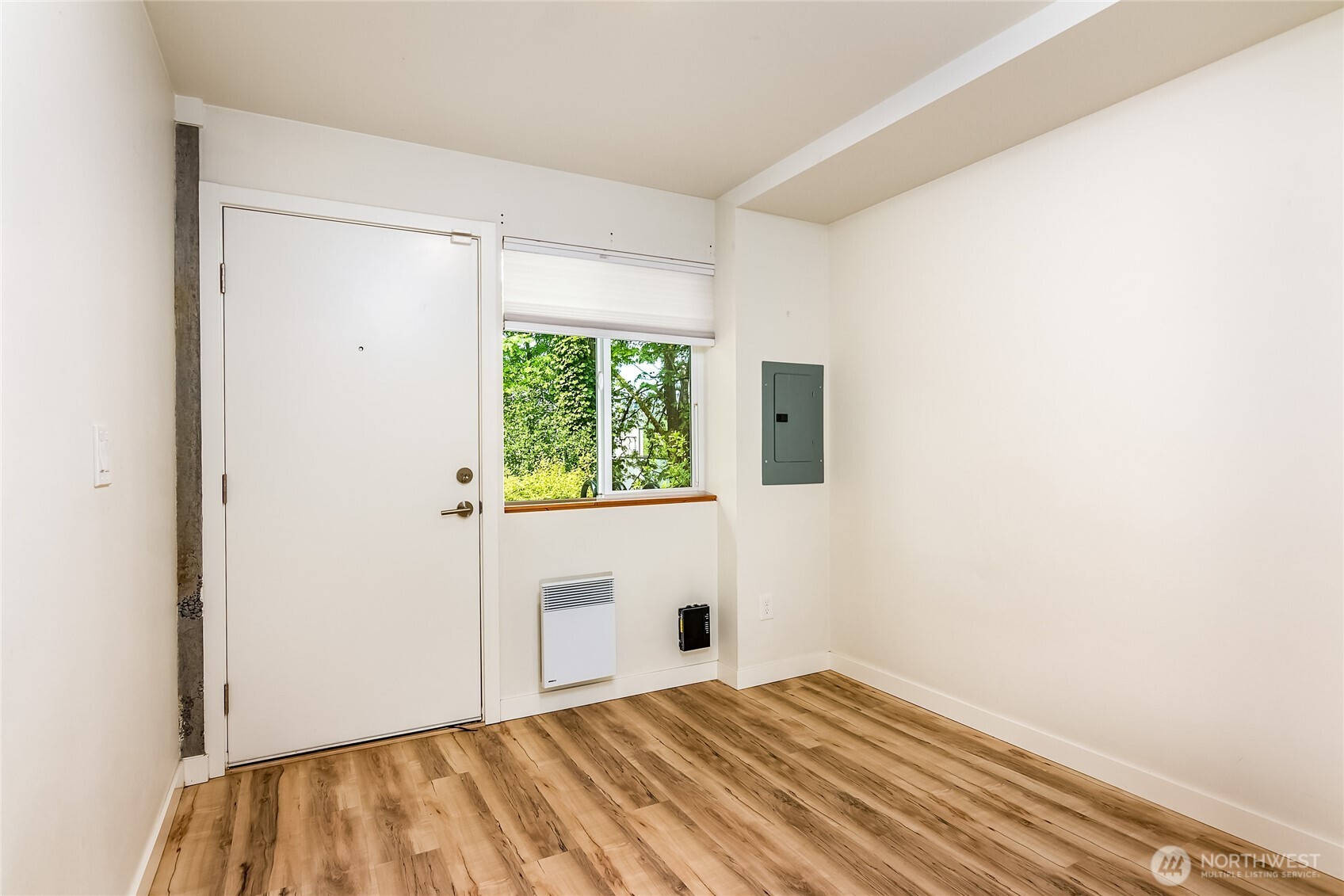 3855 21st Avenue SW Seattle WA 98106