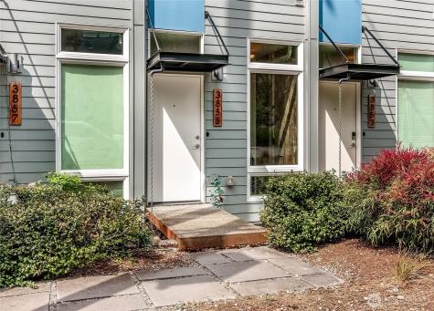 3855 21st Avenue SW Seattle WA 98106
