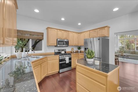 12421 NE 103rd Place Kirkland WA 98033