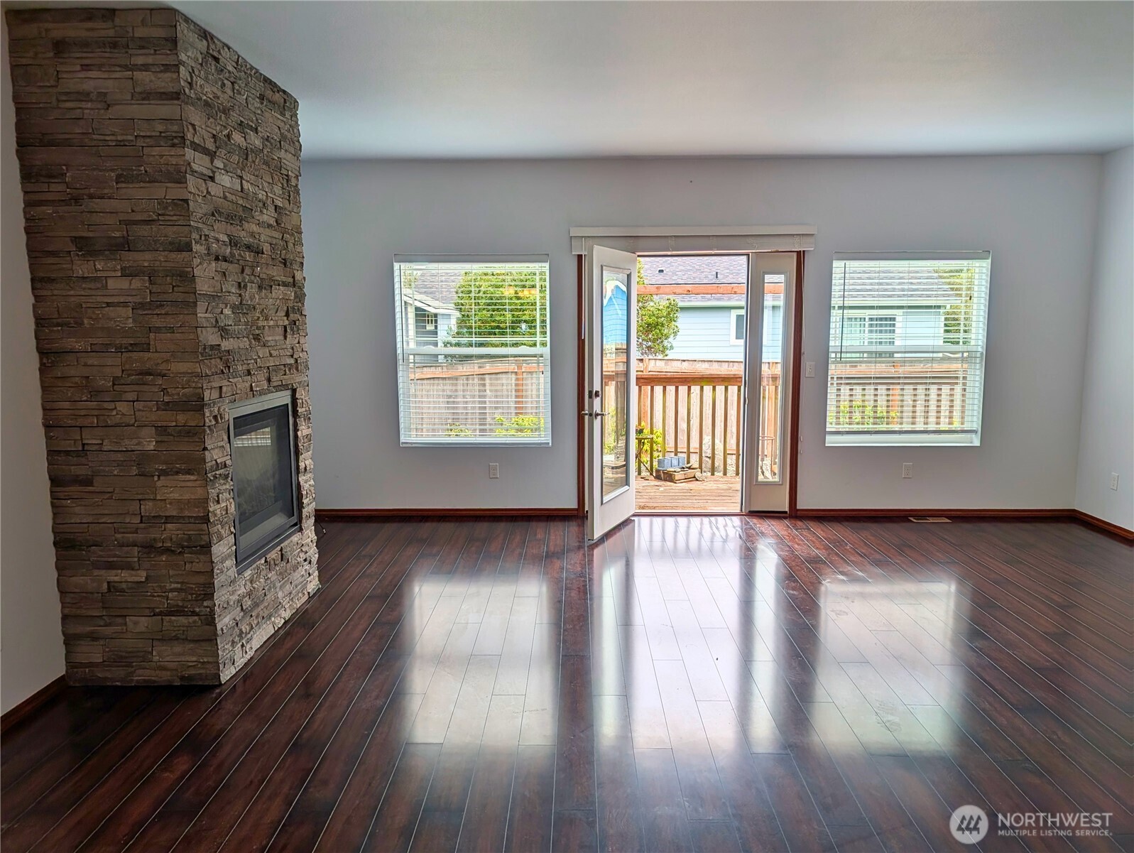 258 N Razor Clam Drive SW Ocean Shores WA 98569