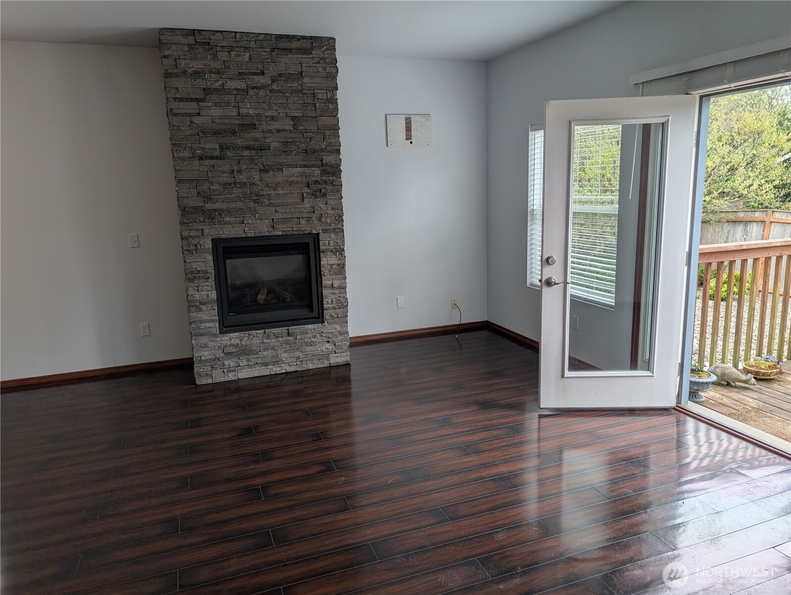 258 N Razor Clam Drive SW Ocean Shores WA 98569