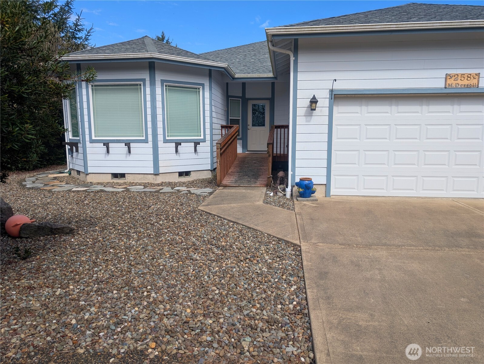 258 N Razor Clam Drive SW Ocean Shores WA 98569