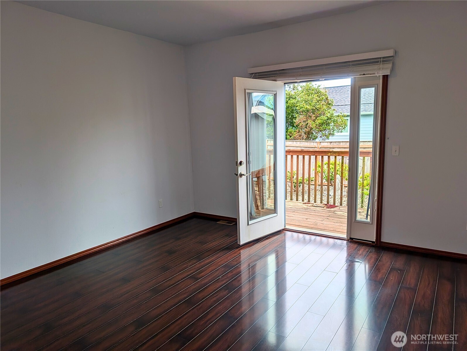 258 N Razor Clam Drive SW Ocean Shores WA 98569