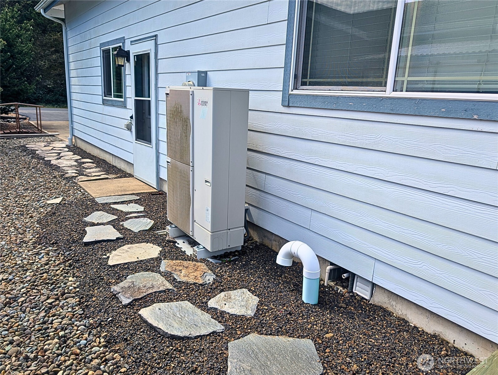 258 N Razor Clam Drive SW Ocean Shores WA 98569