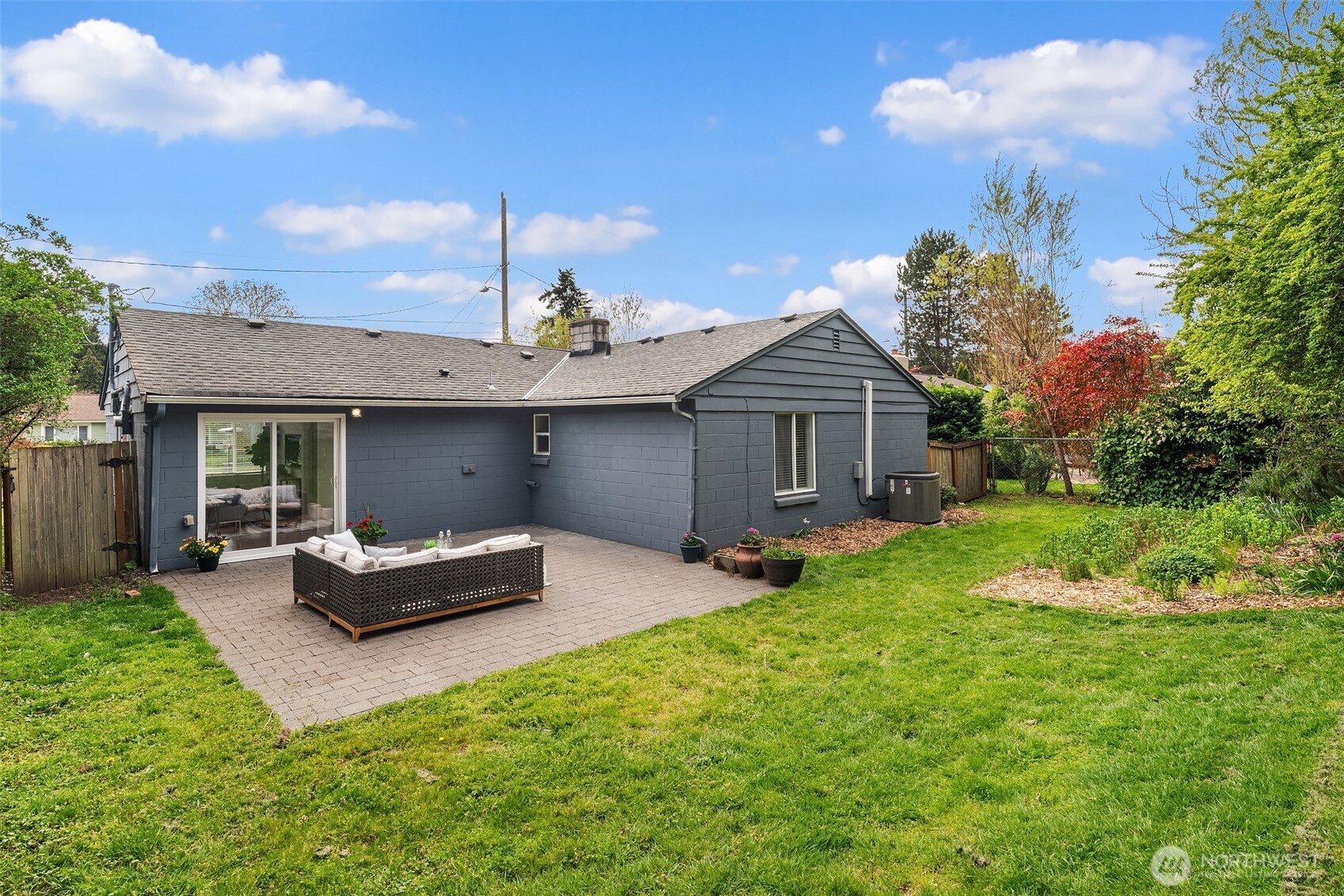 1740 NE 136th Street Seattle WA 98125