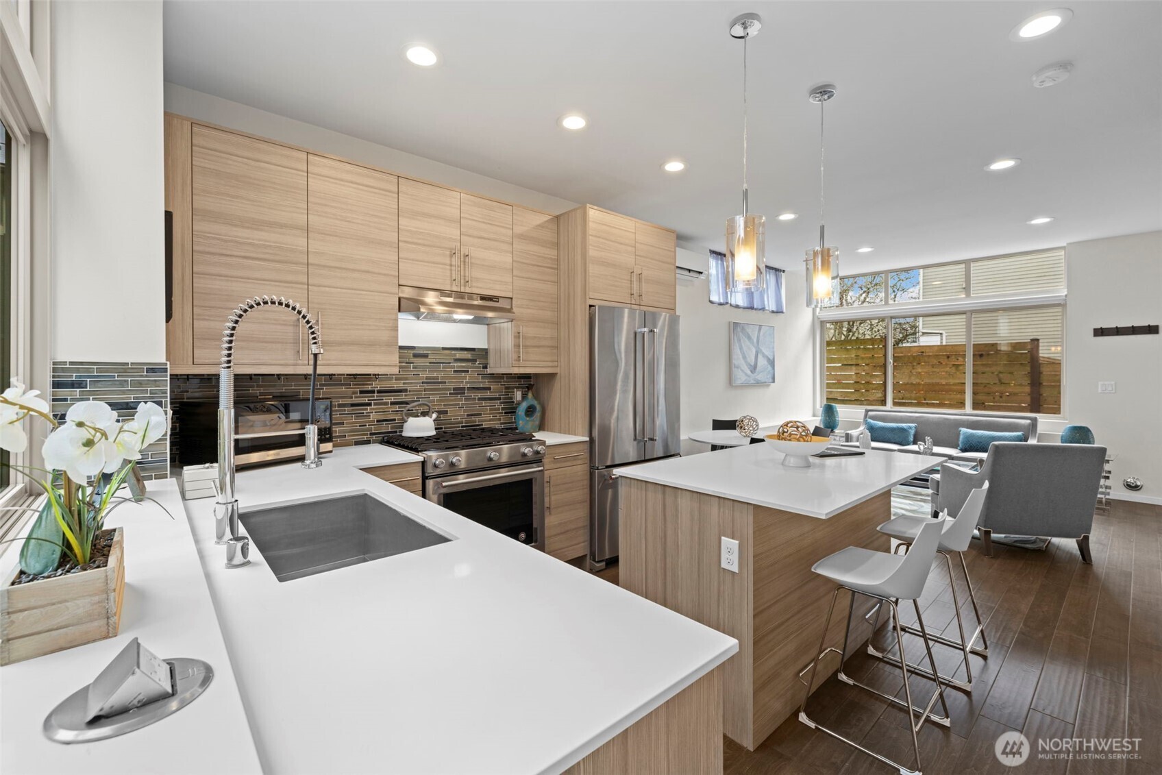 1816 14th Avenue Seattle WA 98122