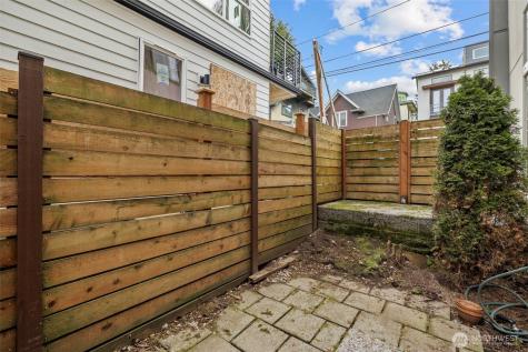 1816 14th Avenue Seattle WA 98122