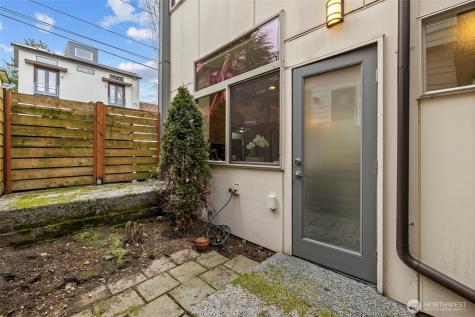 1816 14th Avenue Seattle WA 98122