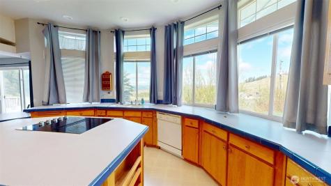 142 Fletcher Road Oroville WA 98844