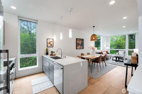 2619 SW Adams Street Seattle WA 98126