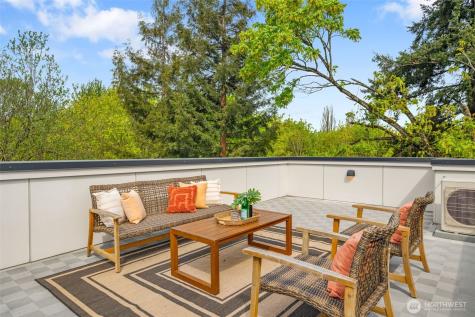 2619 SW Adams Street Seattle WA 98126