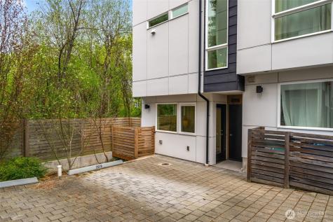 2619 SW Adams Street Seattle WA 98126