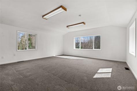 3333 Creek View Court SE Port Orchard WA 98366